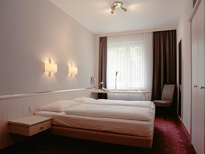 Hotel Plaza Am Kurfuerstendamm Berlino