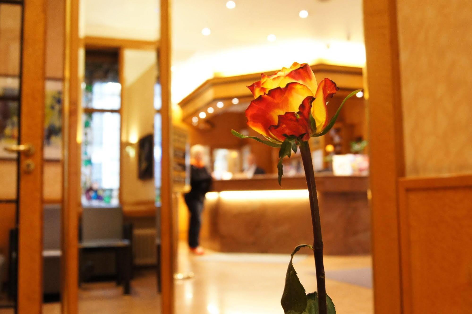 Plaza Am Kurfuerstendamm Hotel Berlino